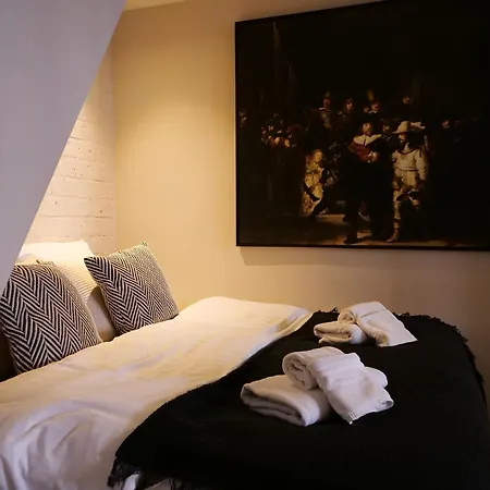 Canal 4p Amsterdam
